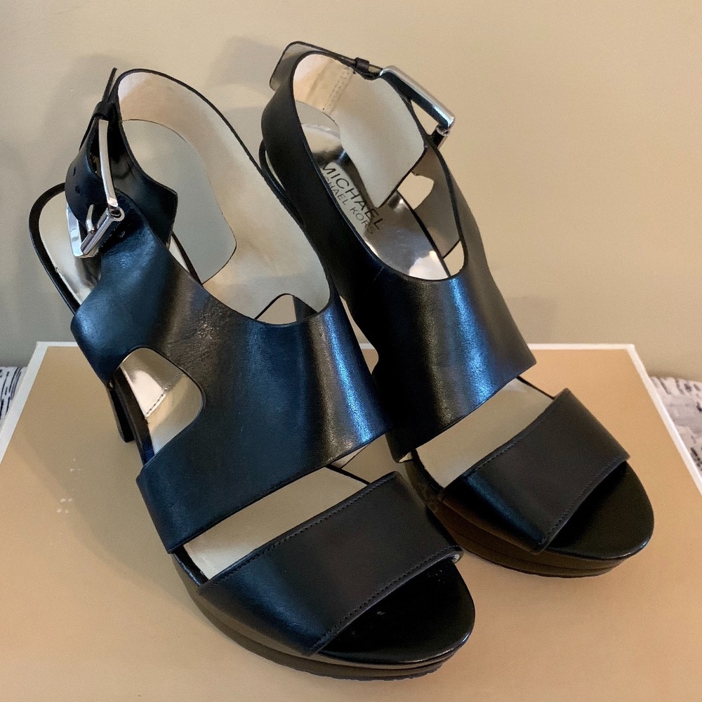 Michael Kors Carla Platform Sandals Black 9.5